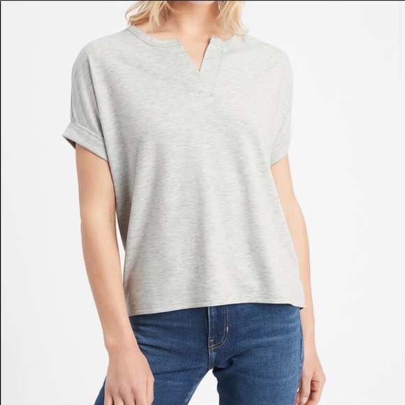 BANANA REPUBLIC split-neck t-shirt - Picture 1 of 4